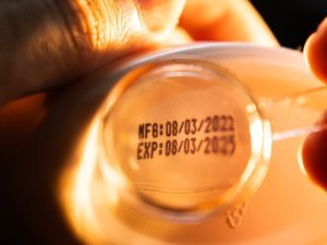 AdobeStock_1612910684